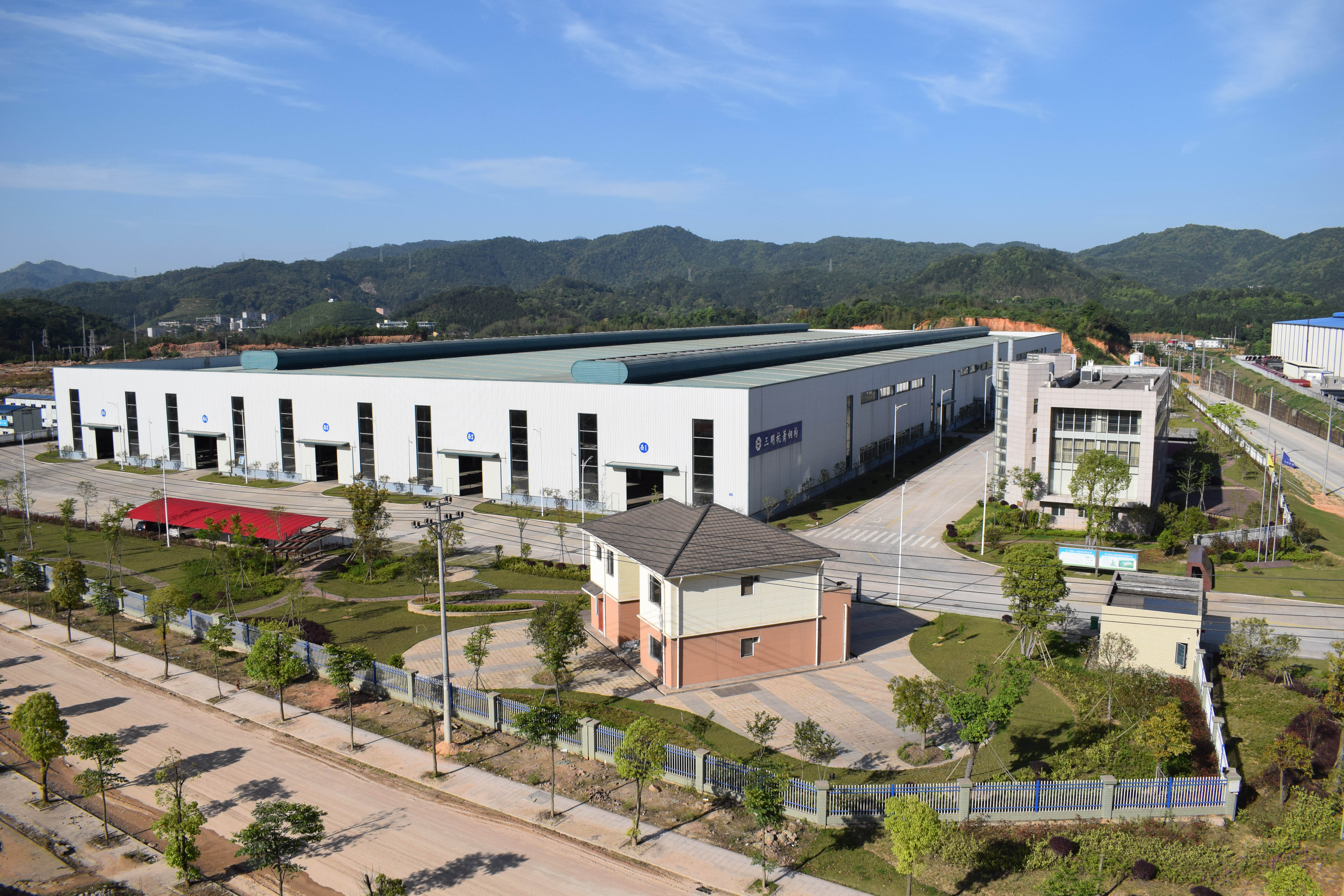 出产基地鸟瞰图.JPG